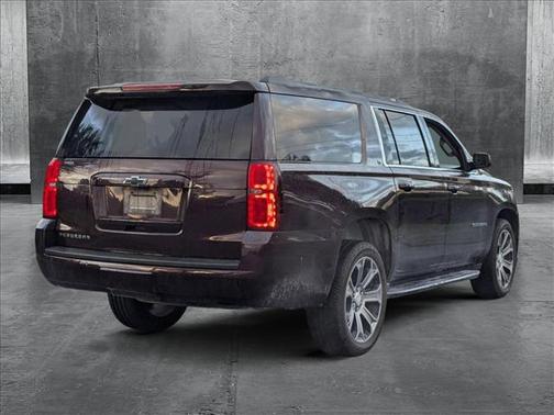 2017 Chevrolet Suburban LT
