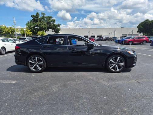 Majestic Black Pearl 2024 Acura TLX Technology