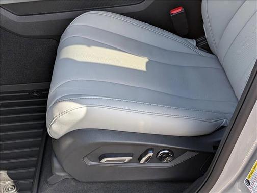 Solar Silver Metallic 2026 Acura MDX Technology Package
