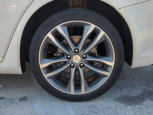 2023 Chevrolet Malibu FWD 2LT