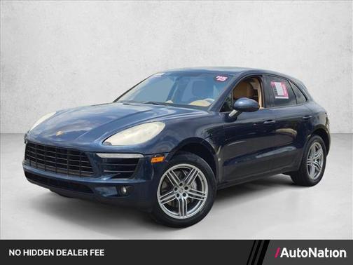 Dark Blue Metallic 2015 Porsche Macan Macan S