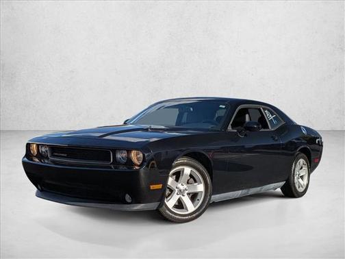 2013 Dodge Challenger SXT