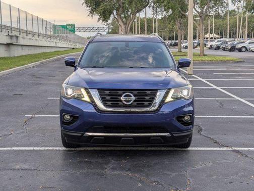 2019 Nissan Pathfinder Platinum