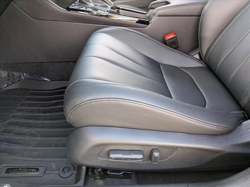Platinum White Pearl 2026 Acura Integra FWD