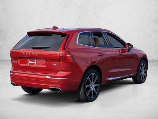 Fusion Red Metallic 2019 Volvo XC60 T5 Inscription