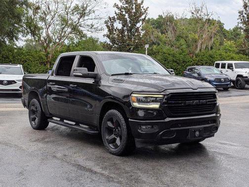 Diamond Black Crystal Pearlcoat 2019 RAM 1500 Big Horn