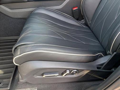 Liquid Carbon Metallic 2026 Acura MDX Advance Package