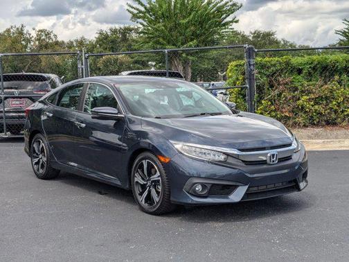 2017 Honda Civic Touring