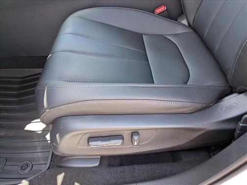 Platinum White Pearl 2026 Acura ADX FWD
