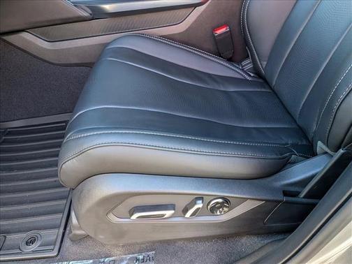 Liquid Carbon Metallic 2026 Acura MDX Technology Package