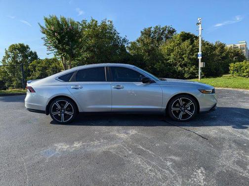 2024 Honda Accord Hybrid Base