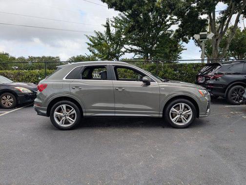 2021 Audi Q3 45 S line Premium