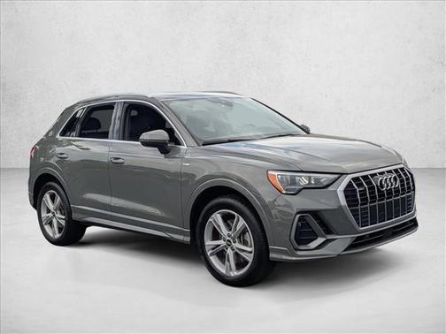 2021 Audi Q3 45 S line Premium