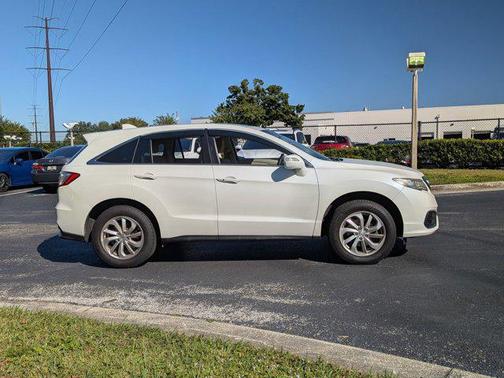 White Diamond Pearl 2016 Acura RDX Technology Package