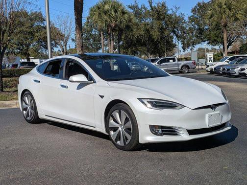 2021 Tesla Model S Long Range