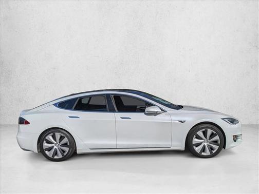 2021 Tesla Model S Long Range