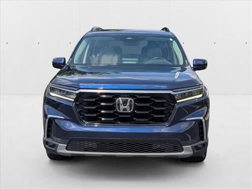 2023 Honda Pilot Touring 8-Passenger