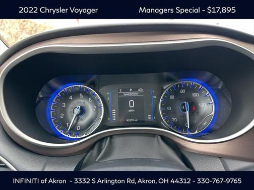 2022 Chrysler Voyager LX