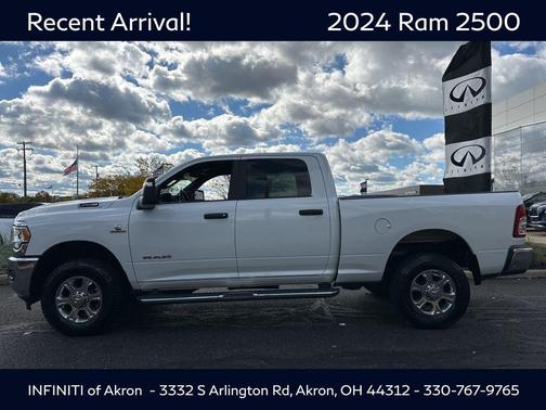 2024 RAM 2500 Big Horn Crew Cab 4x4 6'4' Box