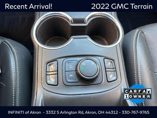 2022 GMC Terrain SLT