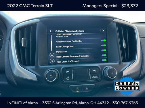 2022 GMC Terrain SLT