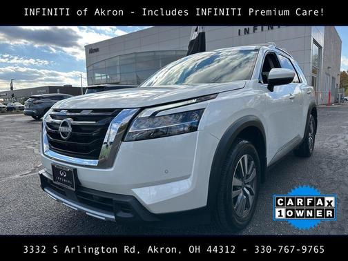 2024 Nissan Pathfinder SL 4WD