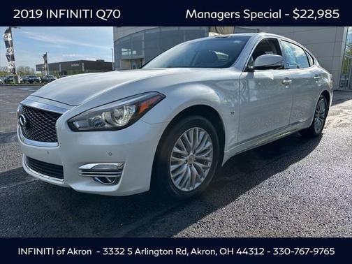 2019 INFINITI Q70L 3.7X