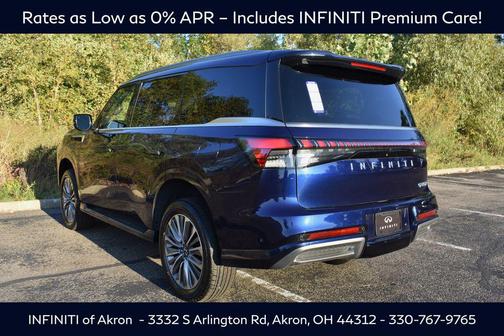 2025 INFINITI QX80 Luxe