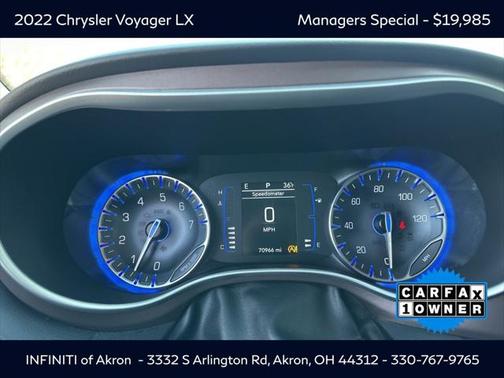 2022 Chrysler Voyager LX