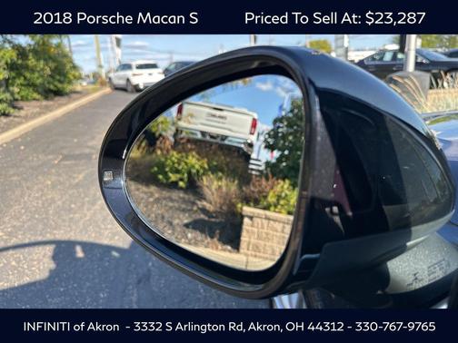 2018 Porsche Macan S