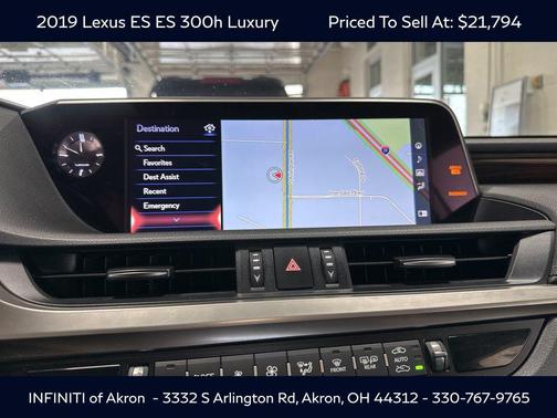 2019 Lexus ES 300h Luxury