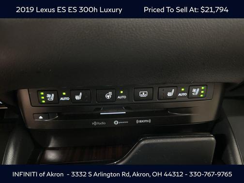 2019 Lexus ES 300h Luxury