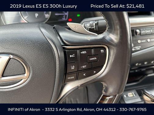 2019 Lexus ES 300h Luxury