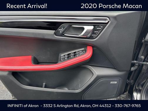 2020 Porsche Macan S