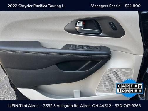 2022 Chrysler Pacifica Touring L