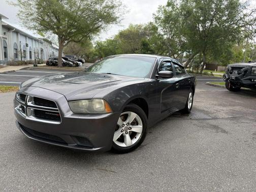 Granite Crystal Metallic Clearcoat 2013 Dodge Charger SE
