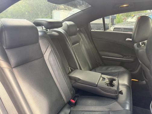 Granite Crystal Metallic Clearcoat 2015 Dodge Charger SXT