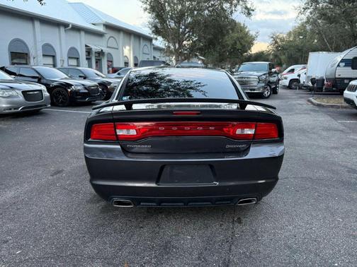 2014 Dodge Charger SE