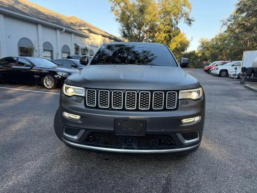 2017 Jeep Grand Cherokee Summit