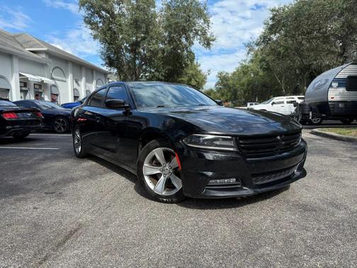 2016 Dodge Charger SXT