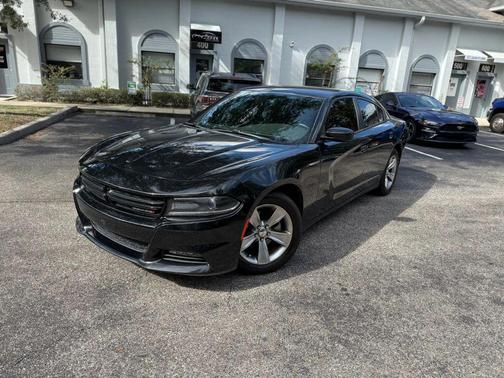 2016 Dodge Charger SXT