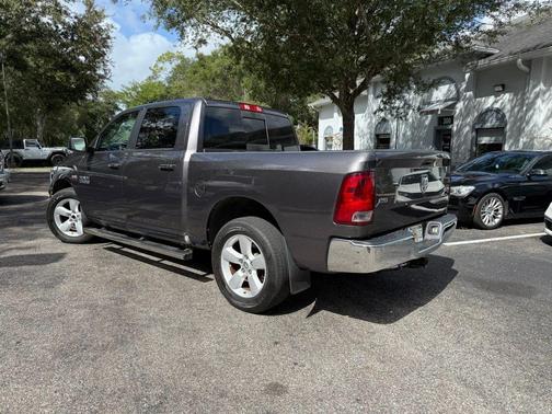 2017 RAM 1500 SLT