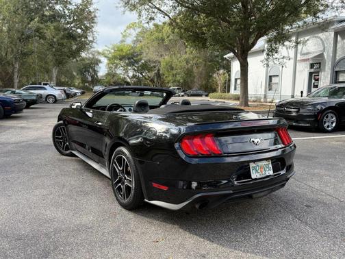 2020 Ford Mustang EcoBoost Premium