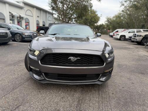2016 Ford Mustang V6