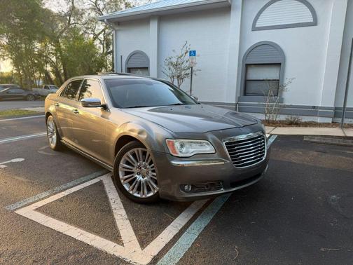 2011 Chrysler 300C Base