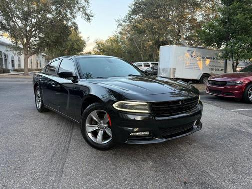 2017 Dodge Charger SXT