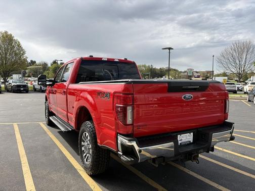 RACE RED 2022 Ford F-250 Lariat