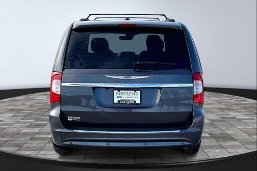 2015 Chrysler Town & Country Touring-L