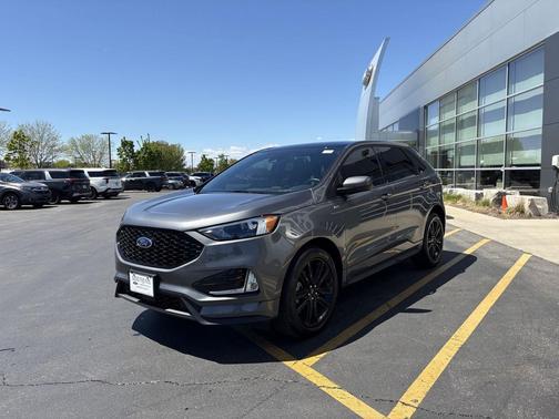 CARBONIZED GRAY 2024 Ford Edge ST Line