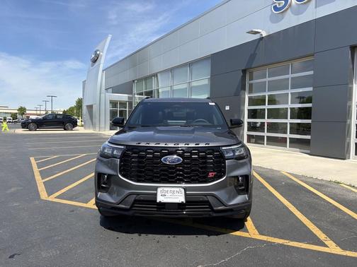 CARBONIZED GRAY METALLIC 2026 Ford Explorer ST